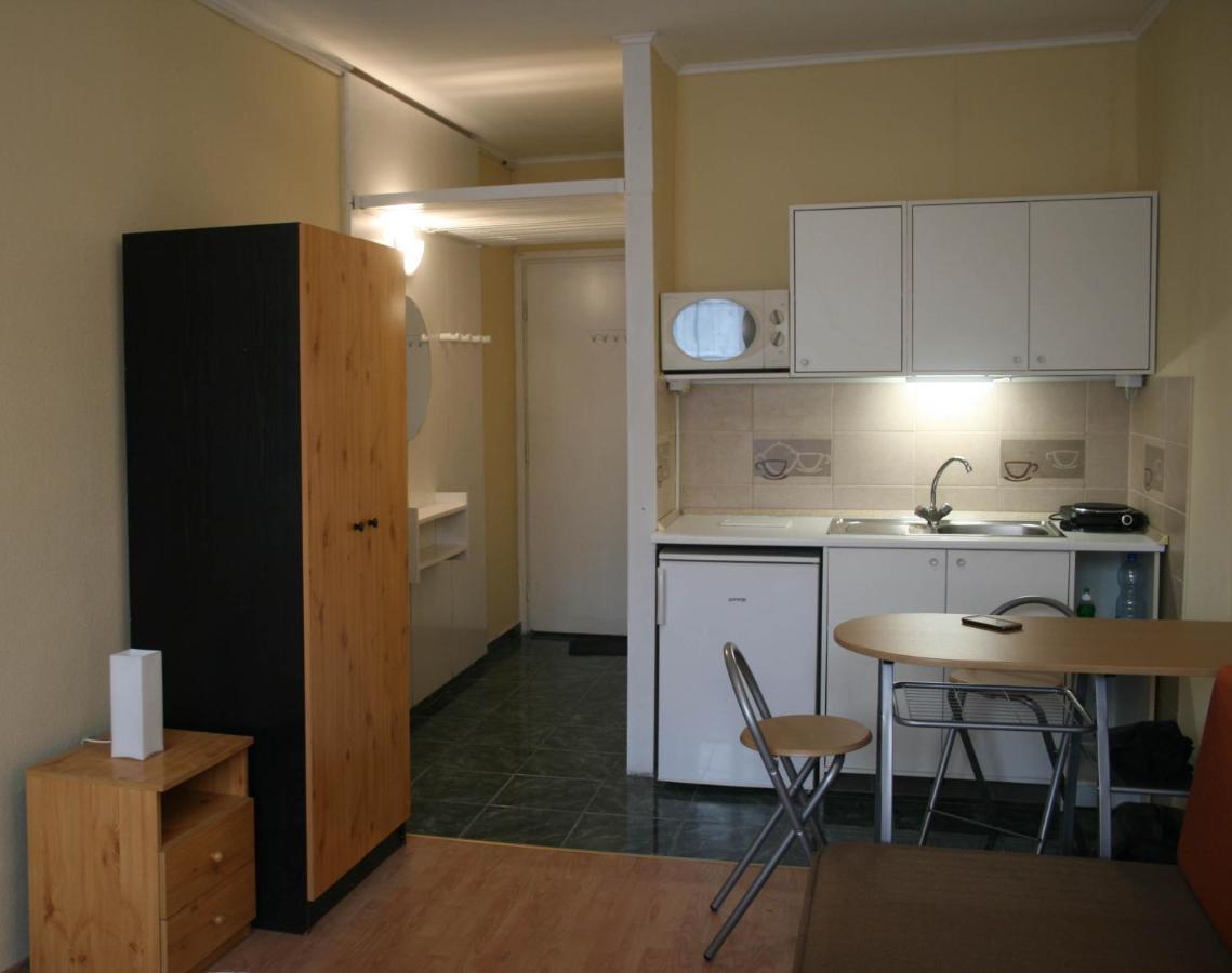 Victor Hugo Central Apartment — Photos 3