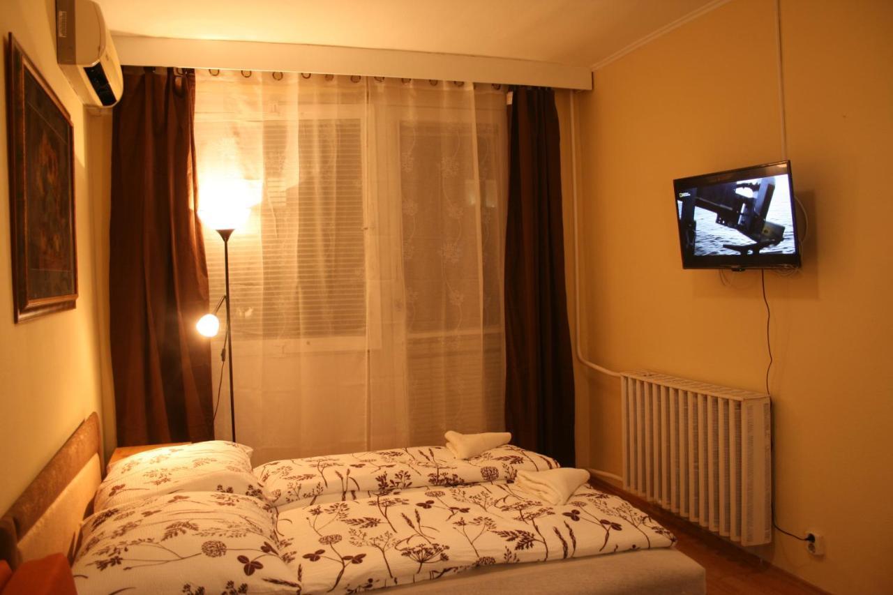 Victor Hugo Central Apartment — Photos 1